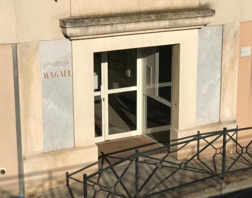 Studio Magali Тараскон Екстериор снимка